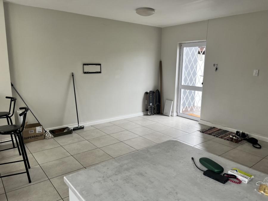 2 Bedroom Property for Sale in Parsonsvlei Eastern Cape